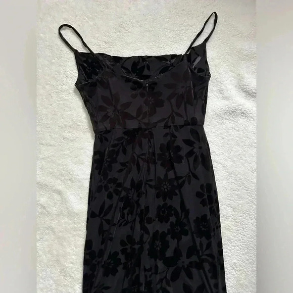 Black Floral Flocked Midi Dress - Picture 9 of 9